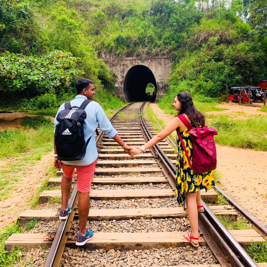 Sri Lanka. Ella. Train. Nine Arch Bridge. Colombo. Nuwara Eliya. Viewpoints.